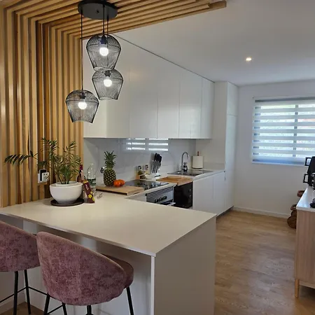 Glendeira Lux *