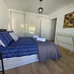 Διαμέρισμα Glendeira Lux *