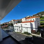 Glendeira Lux Apartment