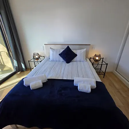 Glendeira Lux * Канису