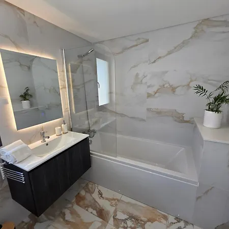 Glendeira Lux Апартаменты *