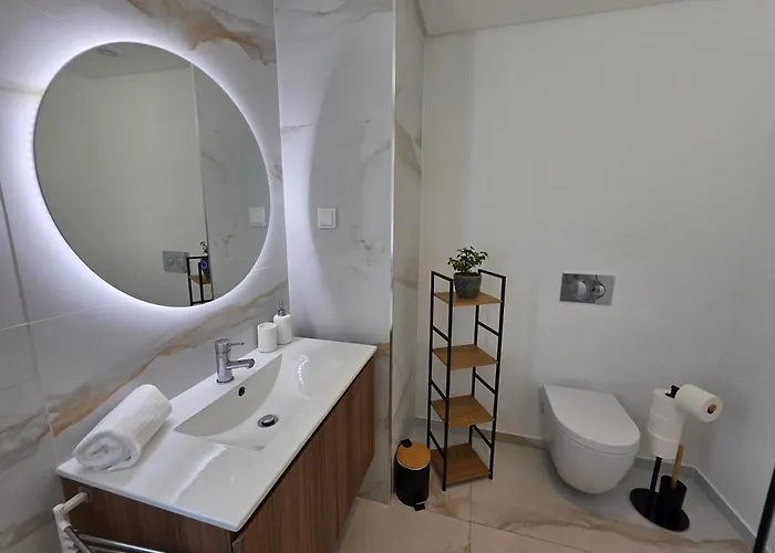 Glendeira Lux Apartment